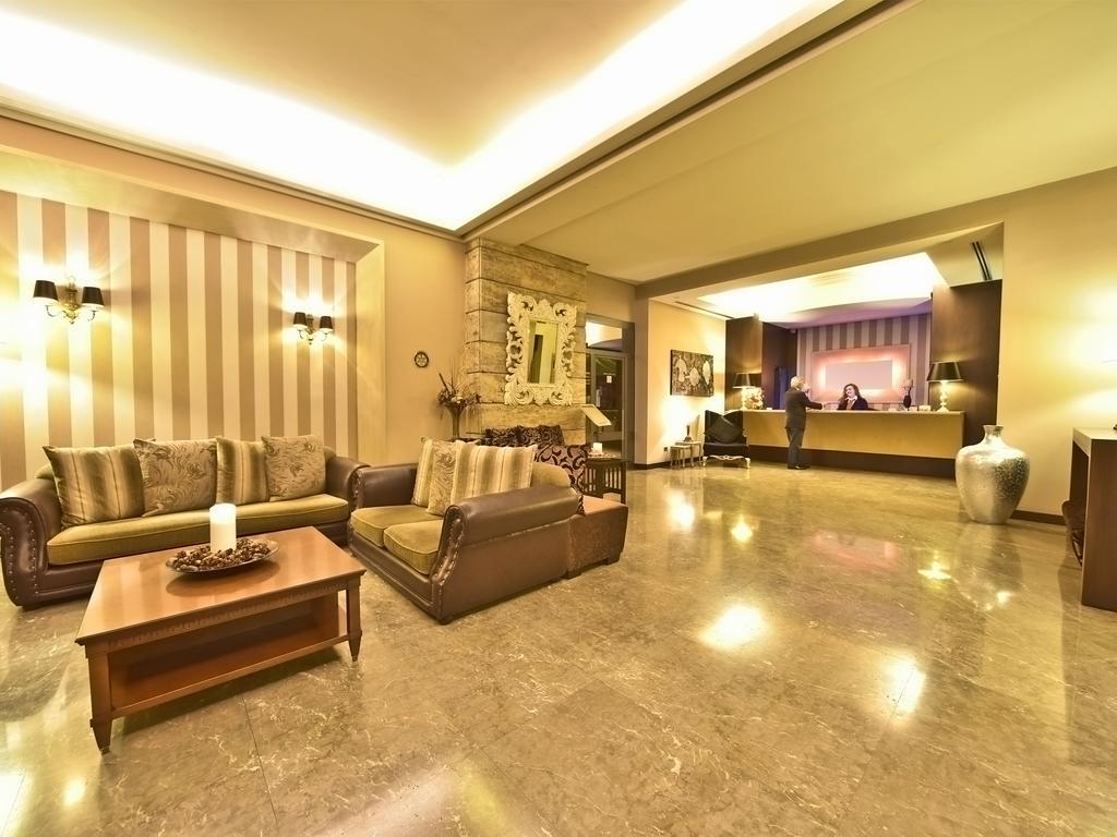 Hotel Doro City Tirana Exteriör bild